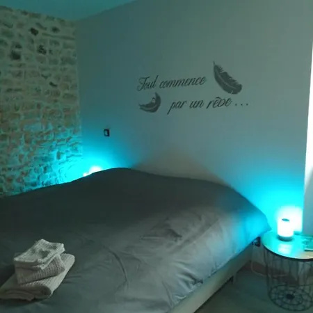 Séjour chez l'habitant La Poule Aux Oeufs Dort *