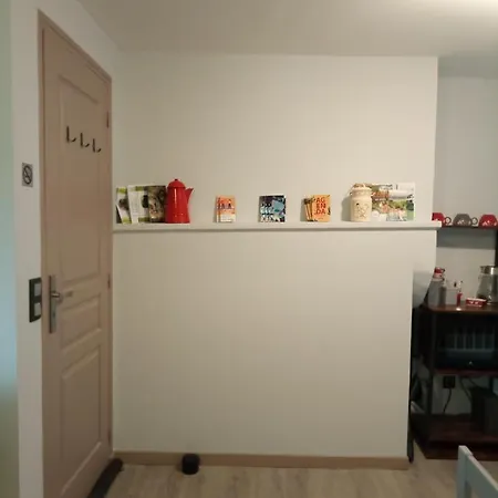 Homestay La Poule Aux Oeufs Dort Soudan (Deux-Sevres)